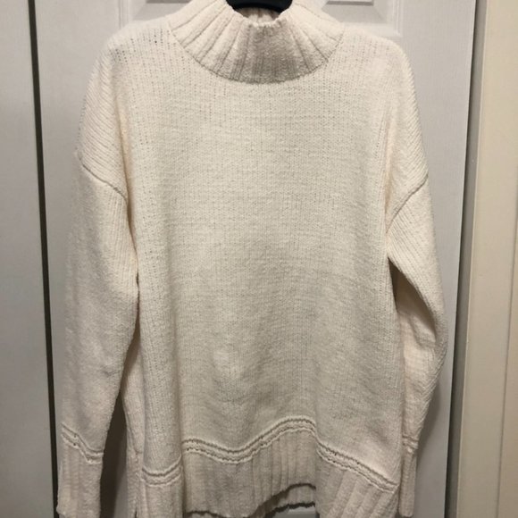 LOFT Sweaters - White Oversized Mock Neck | Loft Sweater | Small